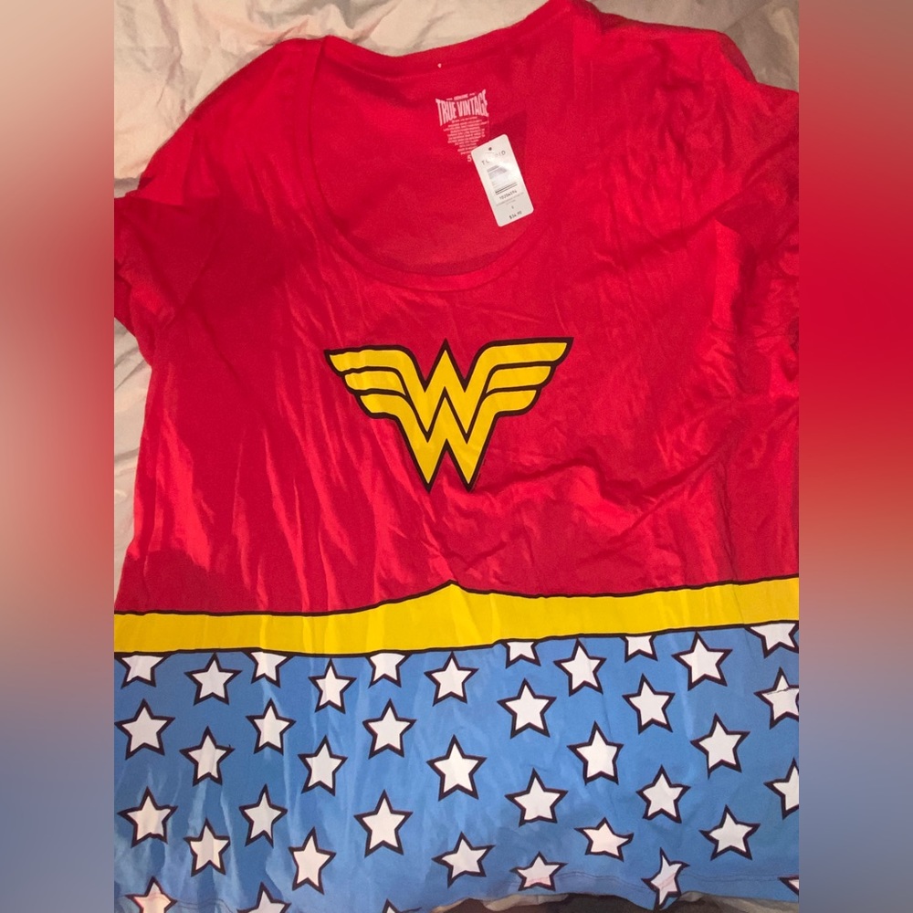 NWT Torrid Wonder Woman Graphic Tee